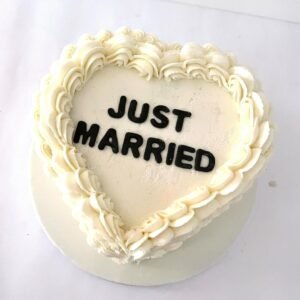 Engagement Heart shape Cream cake DCC1