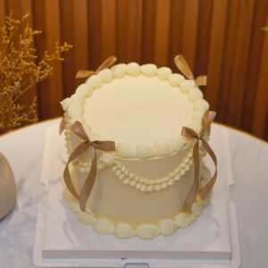Gold Bow Cake